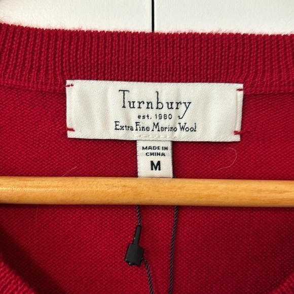 Turnbury Extra Fine Merino Wool V neck sweater size M NWT - Picture 2 of 9